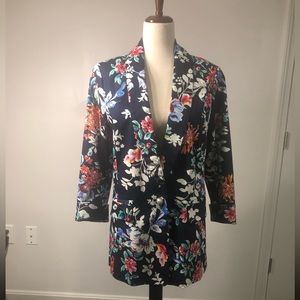 Laundry size10 Navy floral blazer, pearl detail